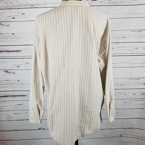 Bass button down - Picture 3 of 7